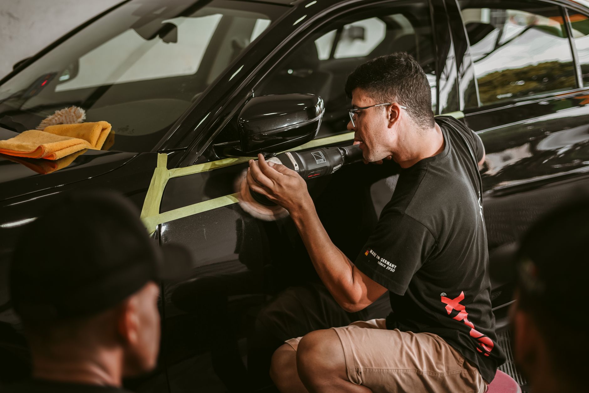 Tips Merawat Cat Mobil Agar Kinclong