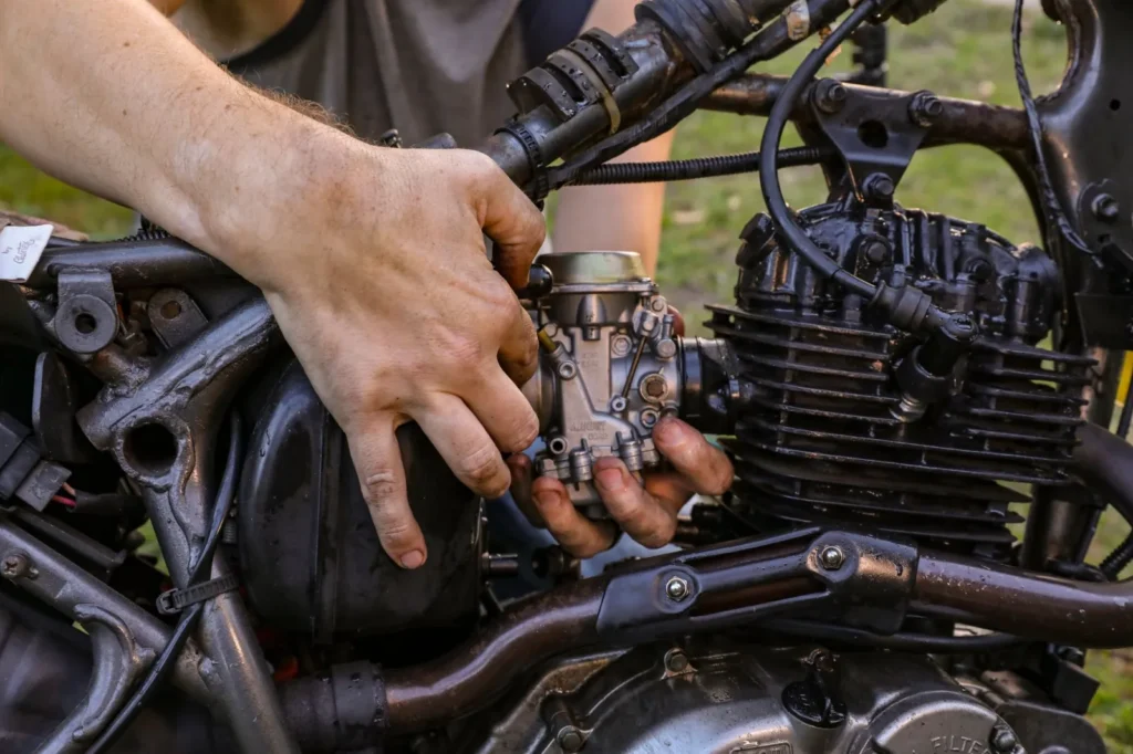 tanda oli motor harus diganti saat cek dipstick