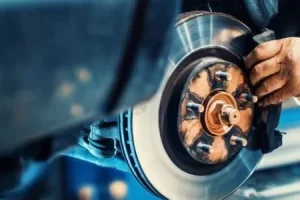 Rekomendasi Pembersih Rem Mobil Terbaik untuk Rem Lebih Pakem
