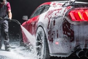 Pentingnya Mencuci Mobil dengan Shampo yang Tepat